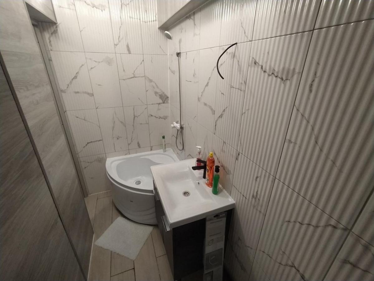 Appartamento Штефан64 Chişinău Esterno foto